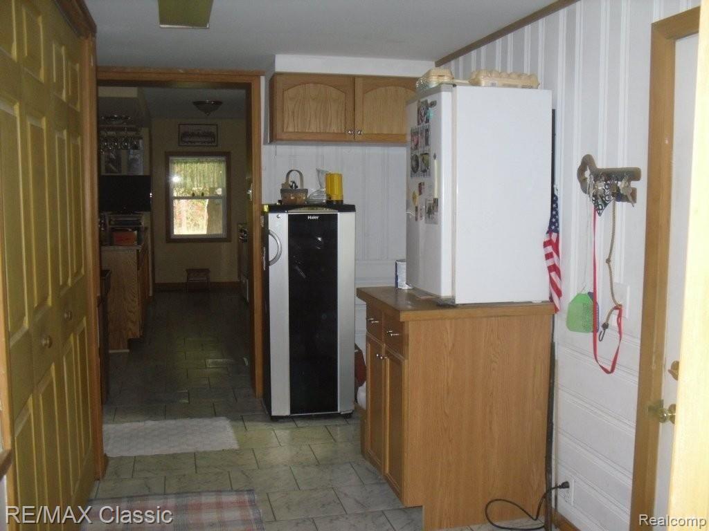27595 Johns Road Wixom, MI 48393 - Photo 20 of 21 Mud Hall