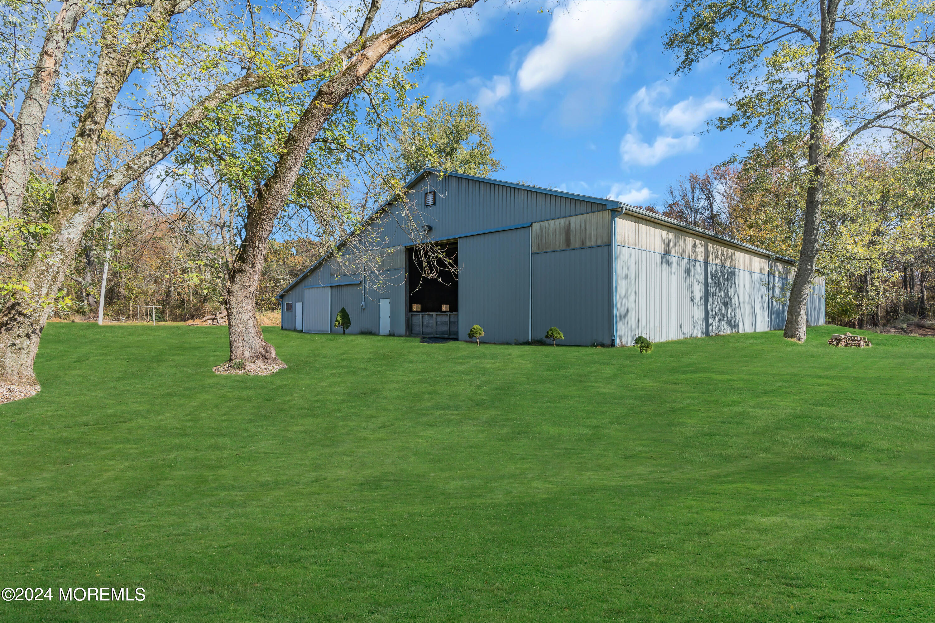 14 Maxim Road Howell, NJ 07731 - Photo 51 of 55 017_dsc03510-1