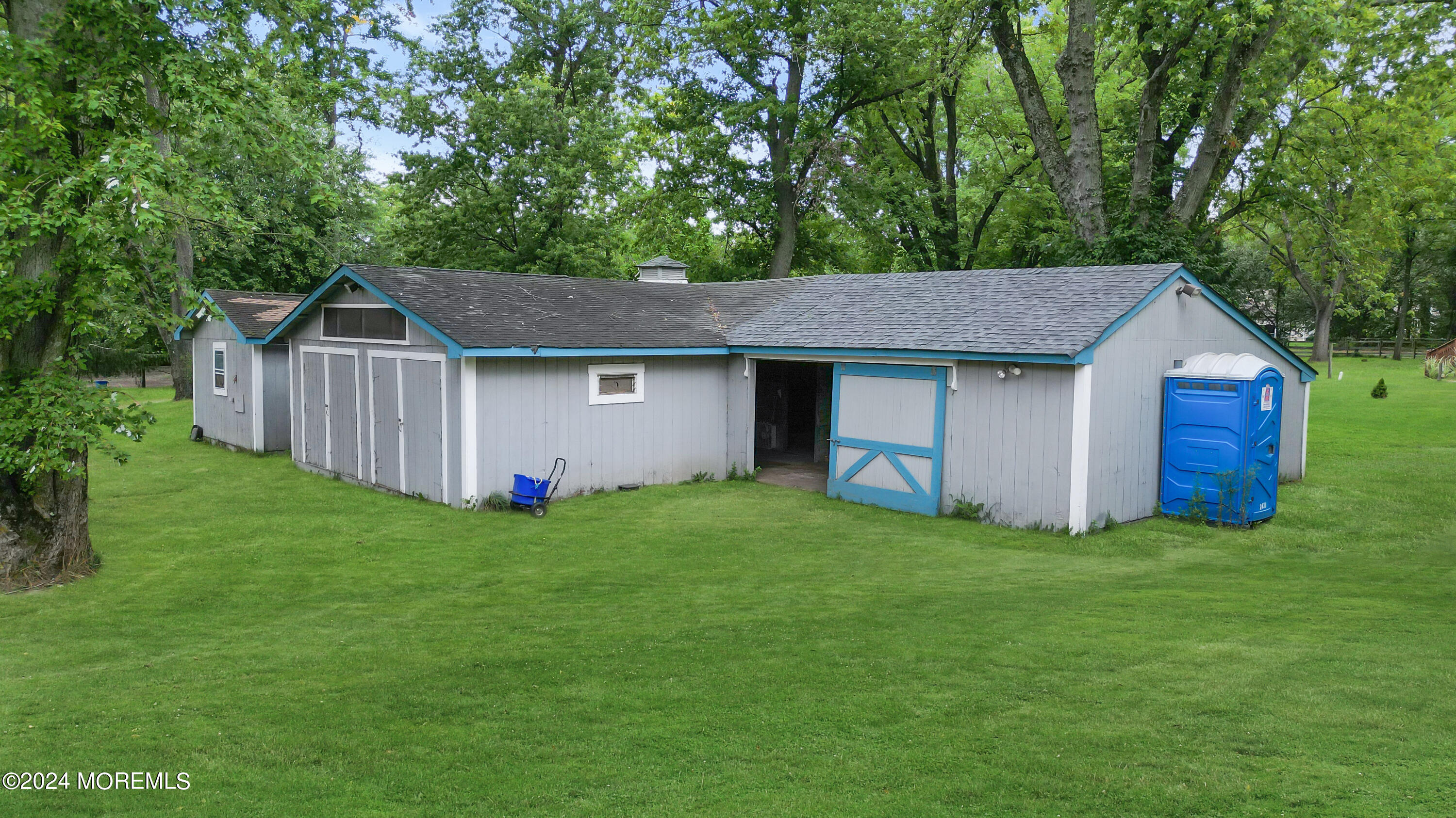 14 Maxim Road Howell, NJ 07731 - Photo 8 of 55 043_dji_0057-1_114