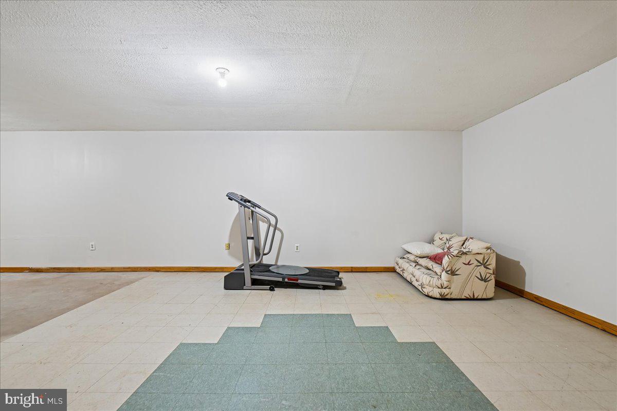 13245 Croom Road Upper Marlboro, MD 20772 - Photo 43 of 75