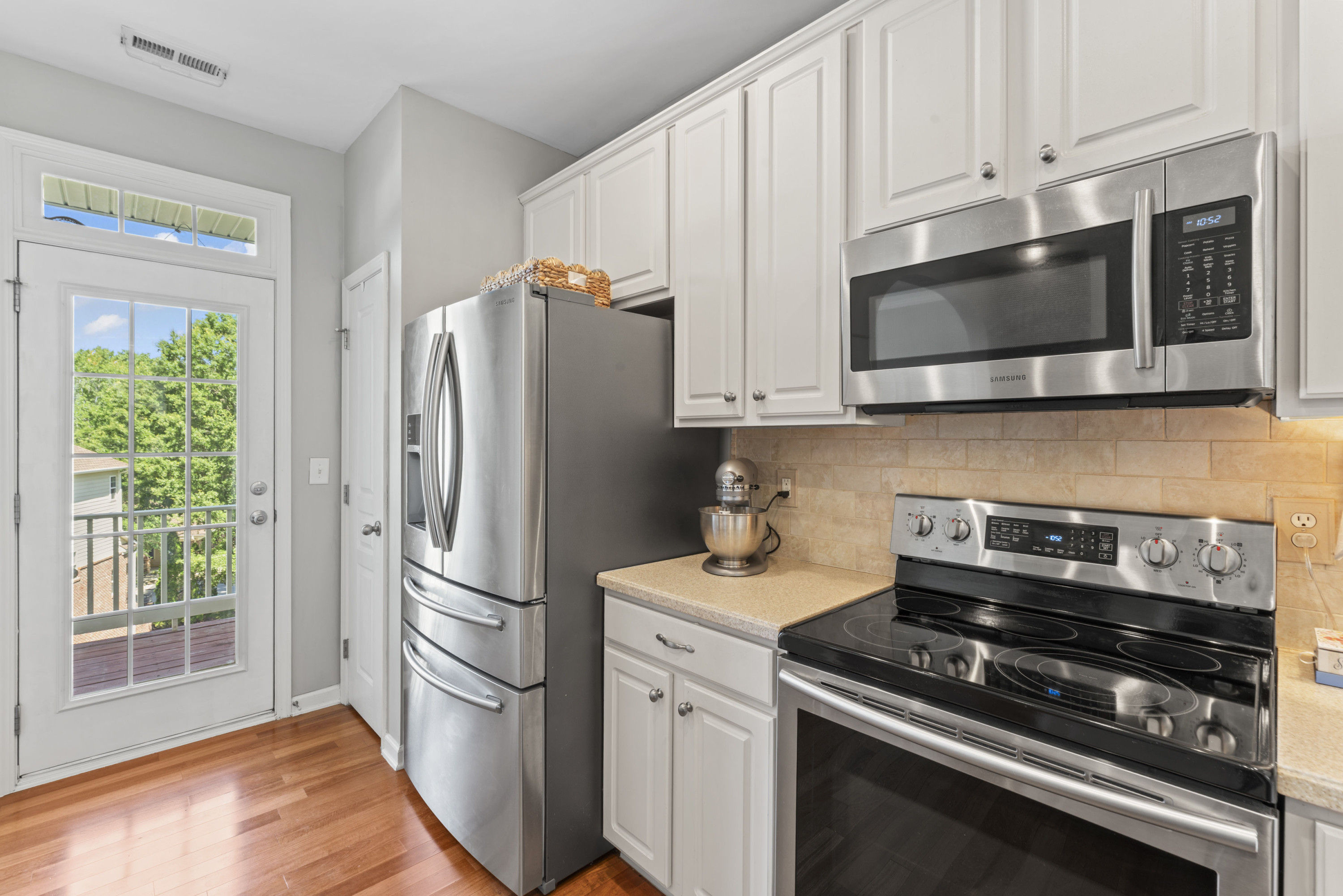 5414 Silver Moon Lane Raleigh, NC 27606 - Photo 14 of 46 Kitchen