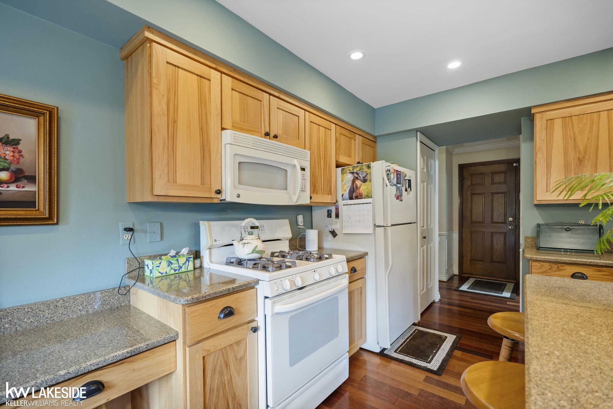 650 Lexington Drive Rochester Hills, MI 48307 - Photo 17 of 50