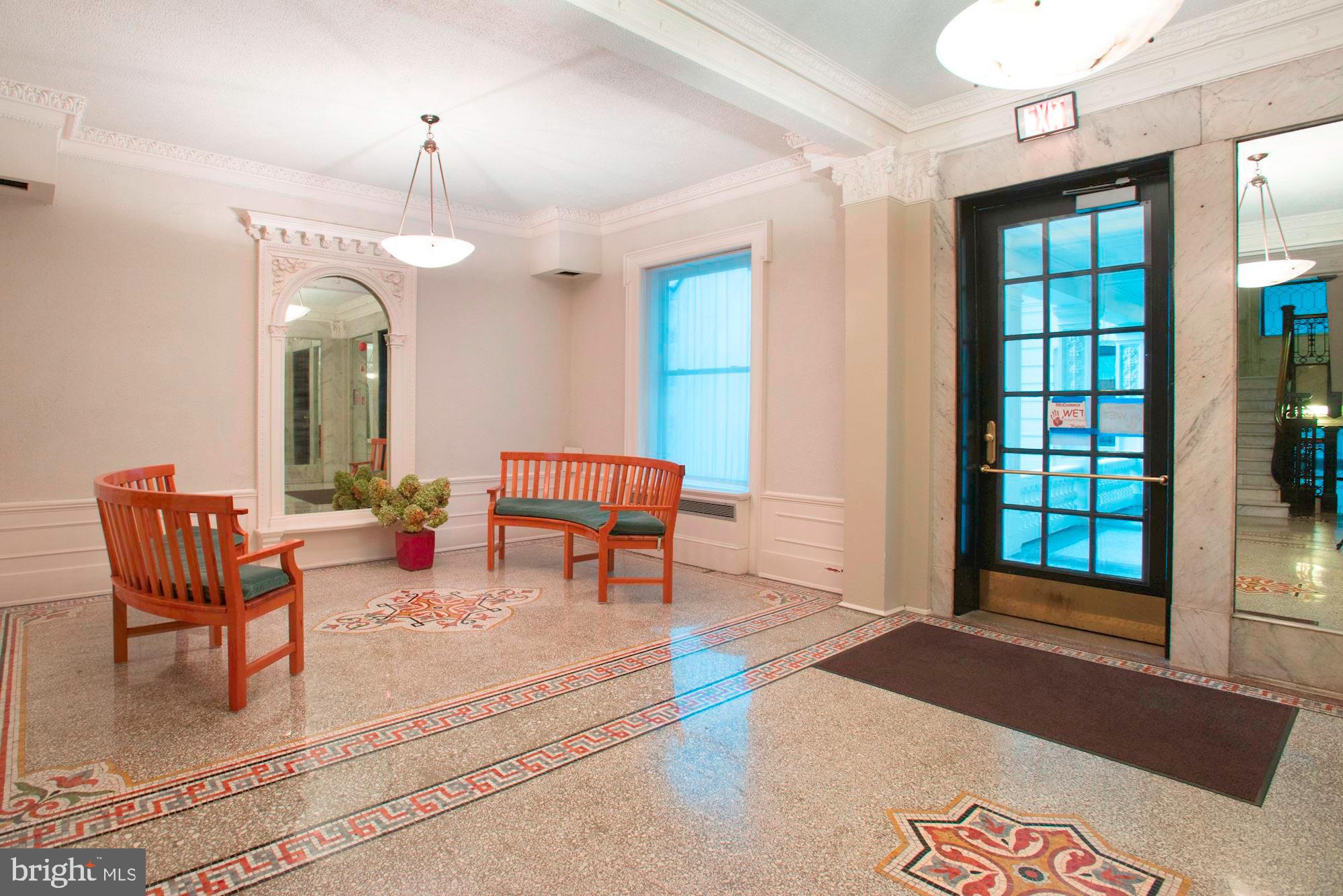 2153 California Street Northwest, Unit 207 Washington, DC 20008 - Photo 24 of 32 Foyer