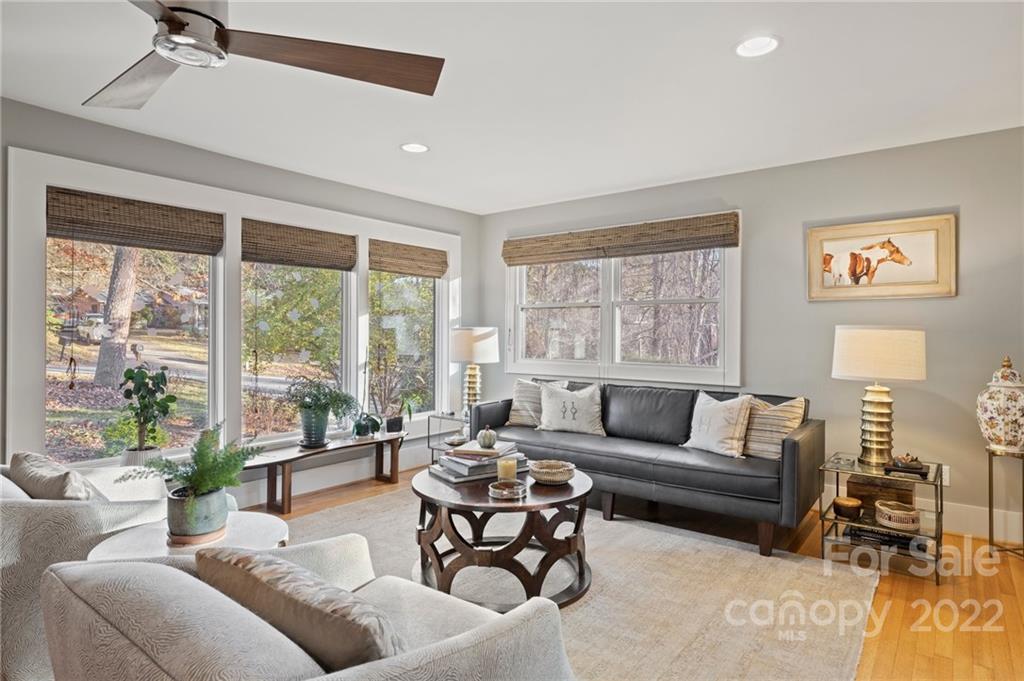 19 Red Oak Road Asheville, NC 28804 - Photo 13 of 43 Gallery Image 13