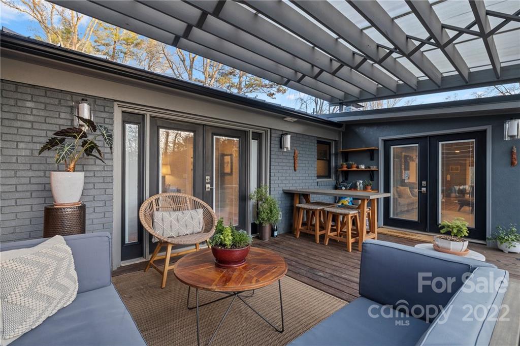 19 Red Oak Road Asheville, NC 28804 - Photo 5 of 43 Gallery Image 5