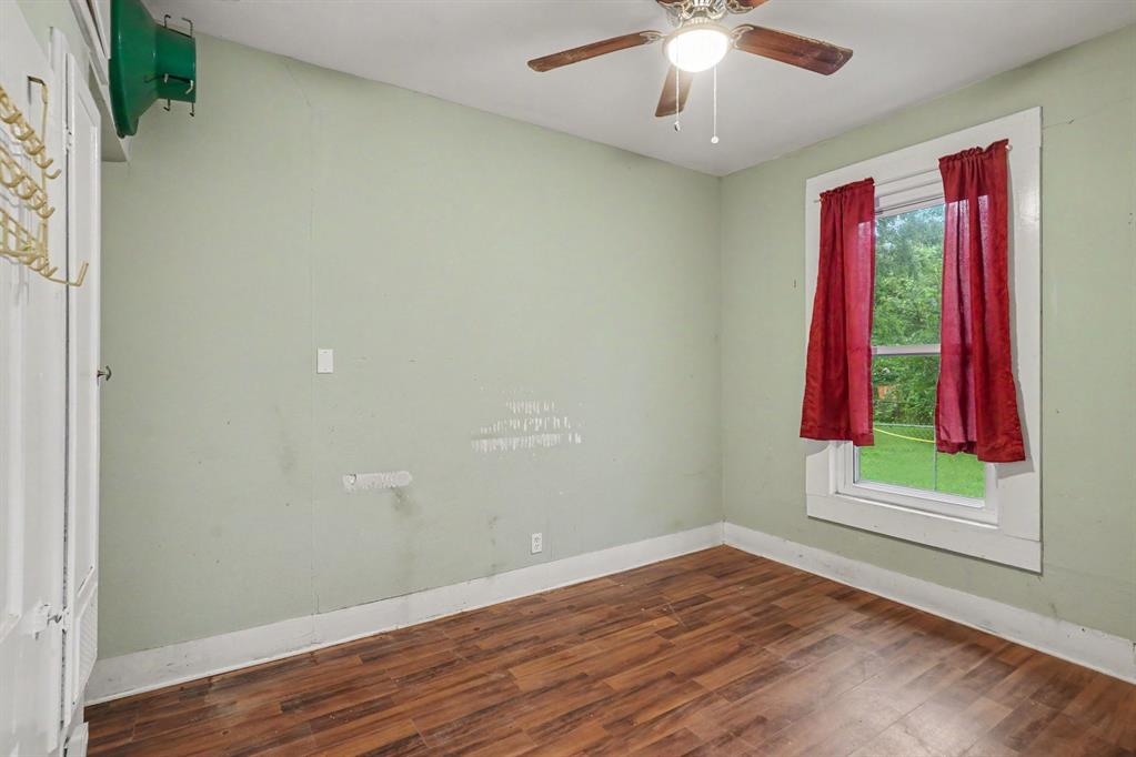 714 Ritchey Street Gainesville, TX 76240 - Photo 26 of 30