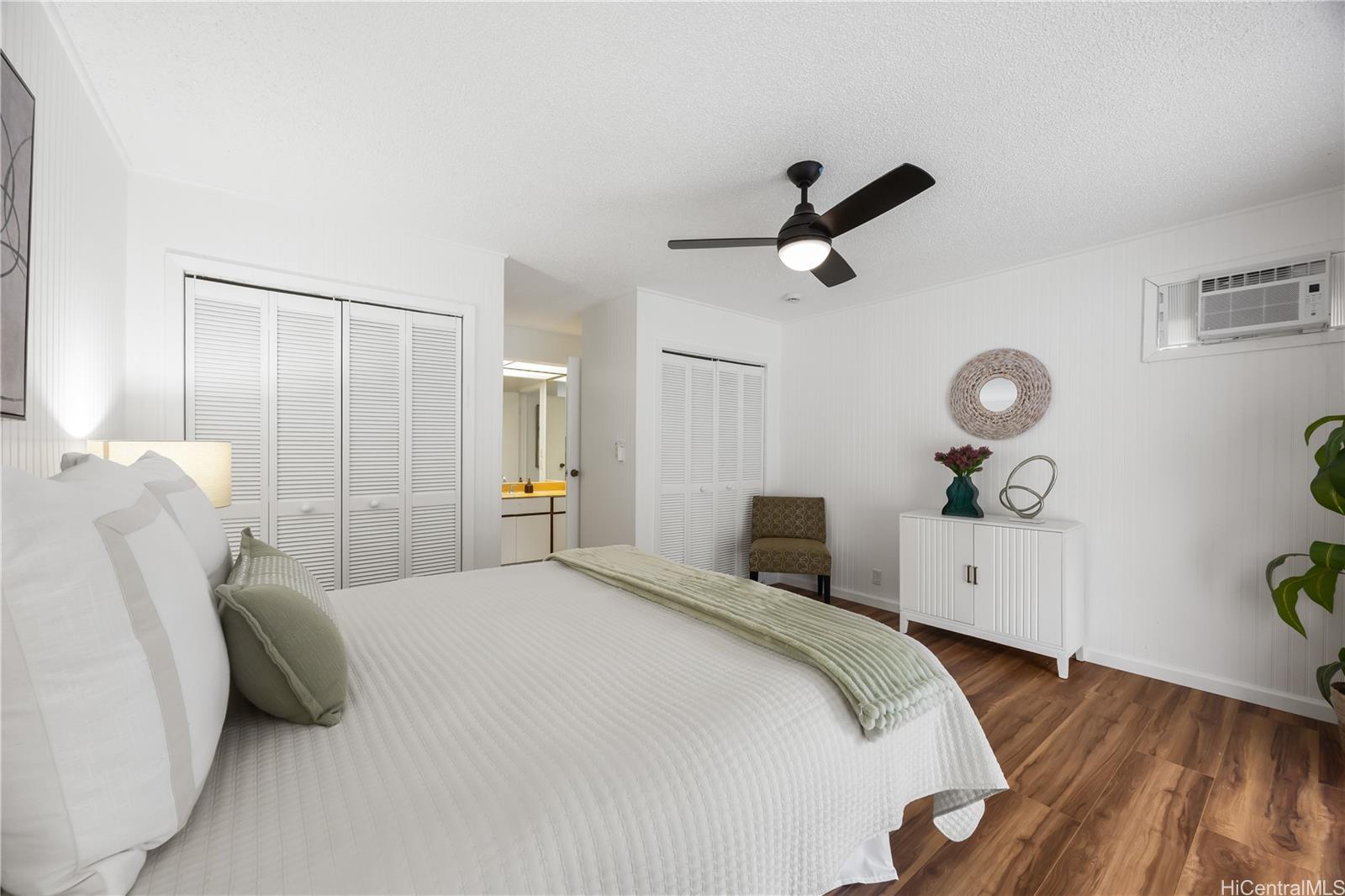 45-995 Wailele Road, Unit 35 Kaneohe, HI 96744 - Photo 14 of 25 Primary bedroom which opens up to a large private courtyard