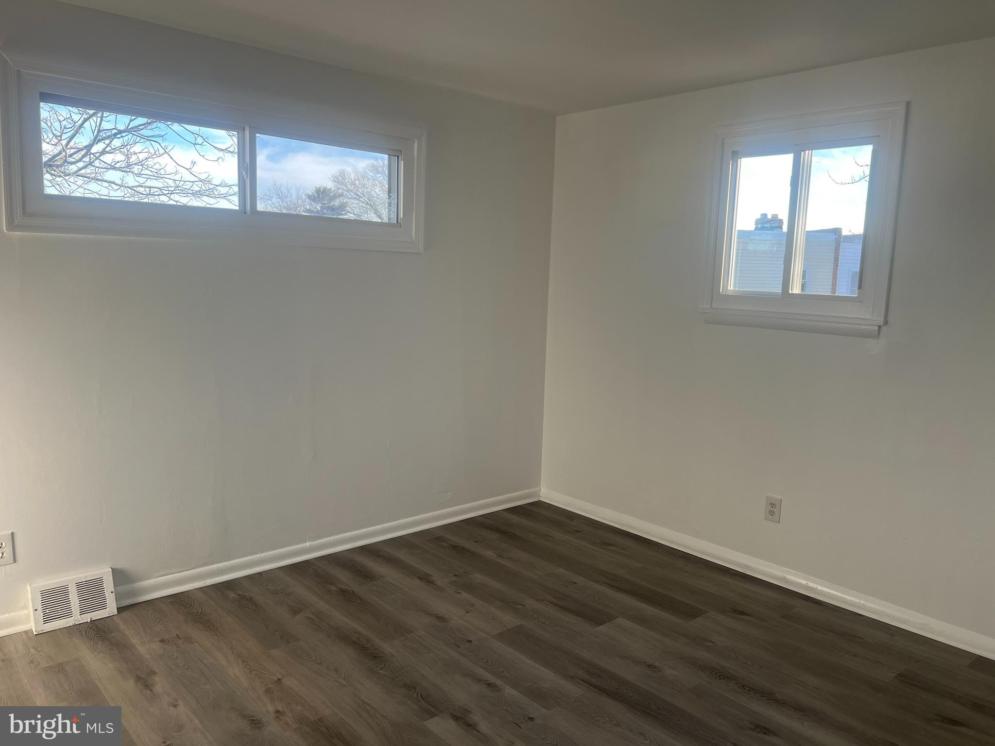 11729 Lanett Road Philadelphia, PA 19154 - Photo 18 of 34 Gallery Image 18