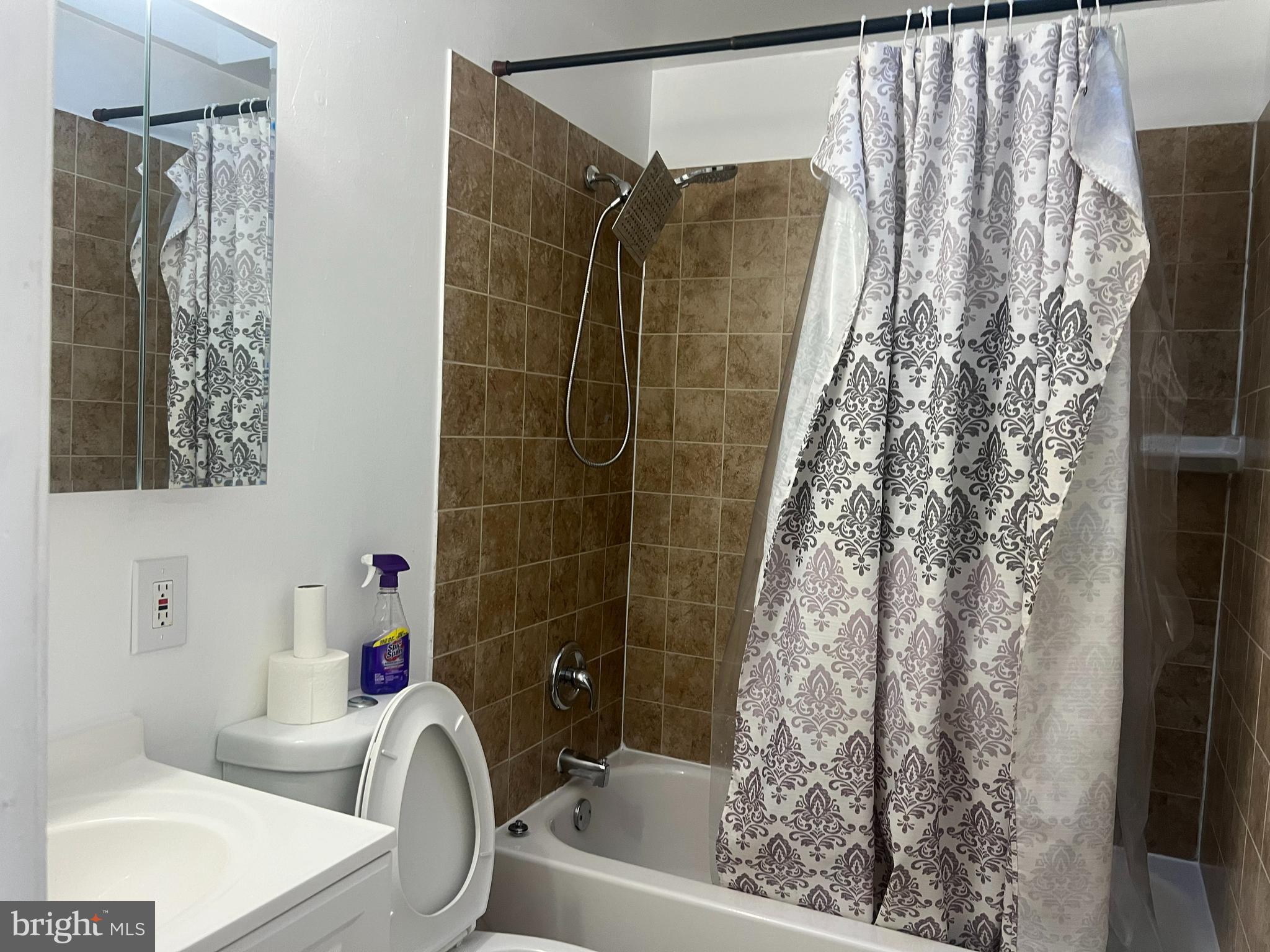 11729 Lanett Road Philadelphia, PA 19154 - Photo 20 of 34 Gallery Image 20