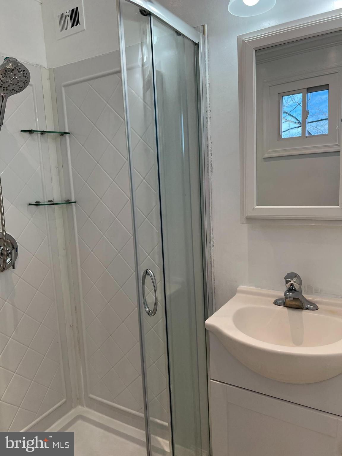 11729 Lanett Road Philadelphia, PA 19154 - Photo 25 of 34 Gallery Image 25