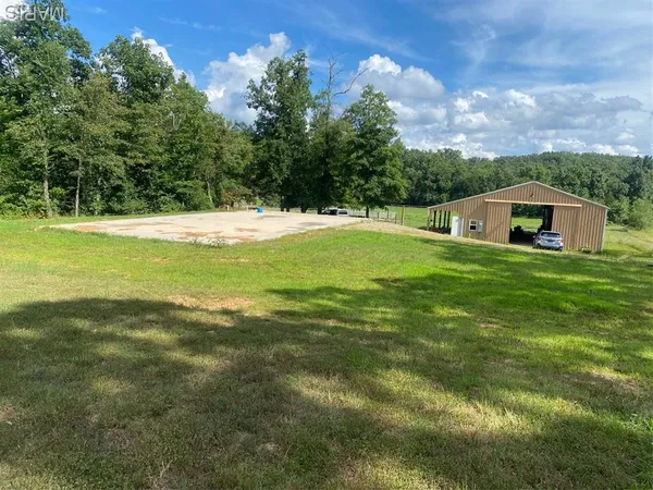 $385,000 | 100 Cool Breeze Lane, Fredericktown, MO 63645