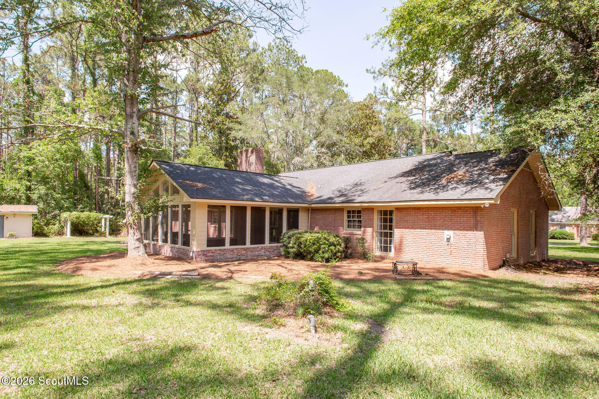 1075 Wildwood Road Waycross, GA 31503 - Photo 8 of 49 3F8A9532
