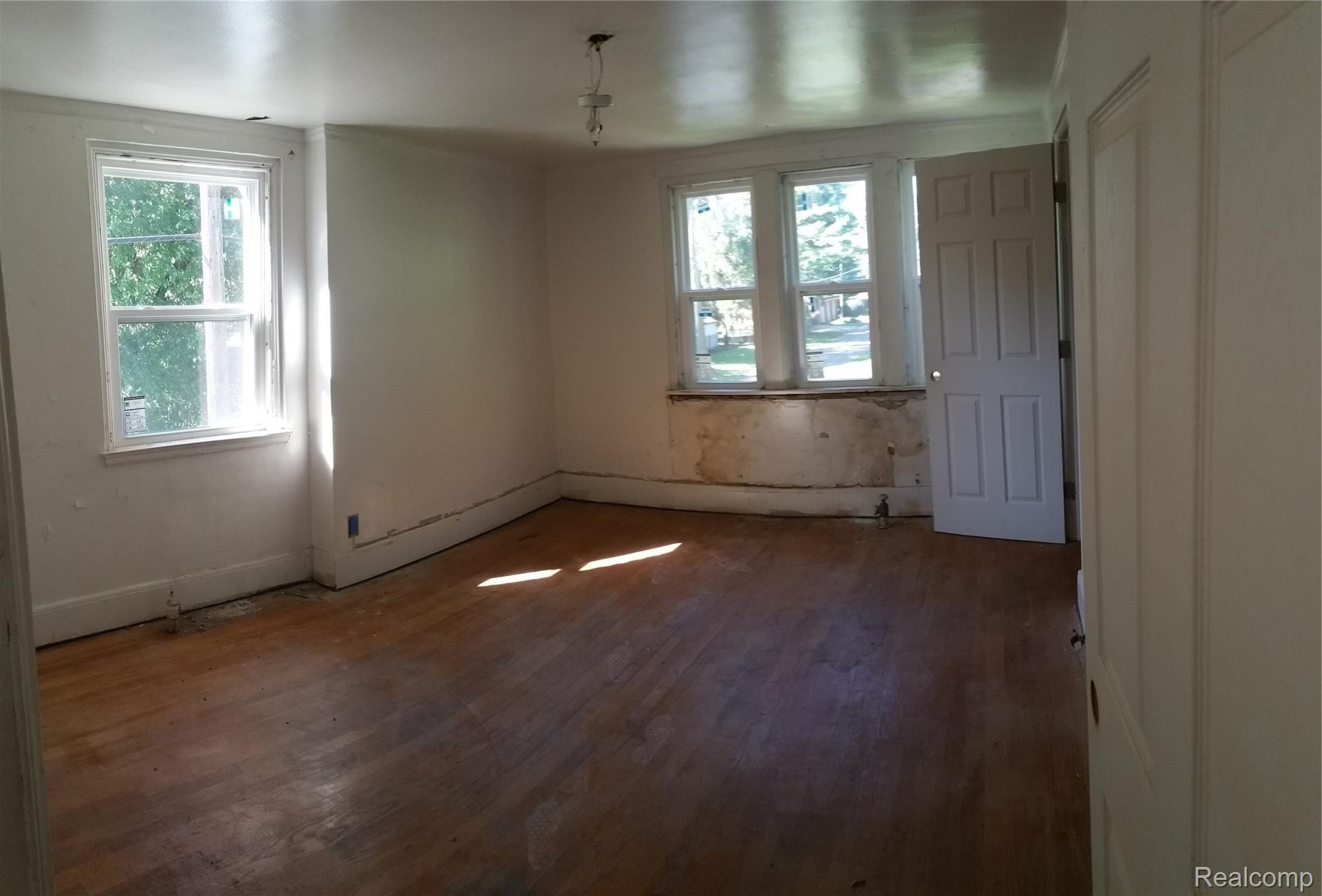 16502 Huntington Road Detroit, MI 48219 - Photo 18 of 35 20180911_105028.jpg