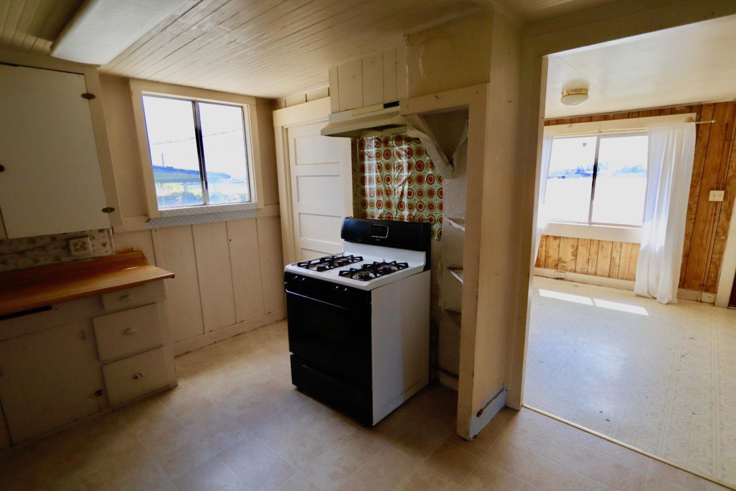 35 Behler Road Watsonville, CA 95076 - Photo 3 of 15 Gallery Image 3