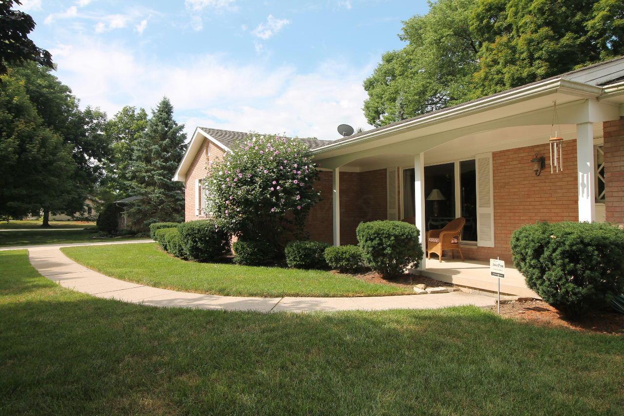 1077 Cole Road Galloway, OH 43119 - Photo 3 of 46 Gallery Image 3