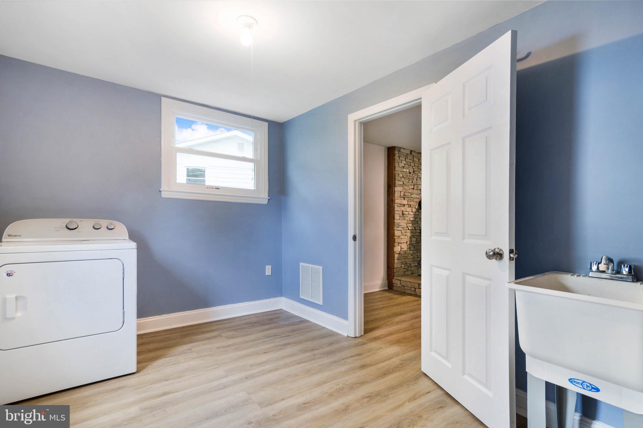 700 East Roanoke Road Sterling, VA 20164 - Photo 44 of 44 Gallery Image 44