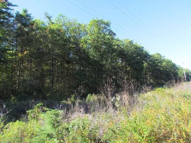 $199,900 | 507 West Townsend Road, Lunenburg, MA 01462