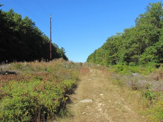 $199,900 | 507 West Townsend Road, Lunenburg, MA 01462