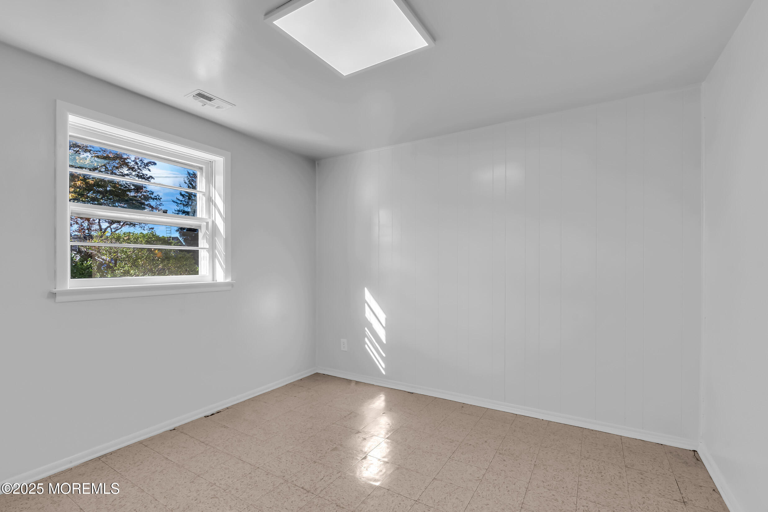 16 Burdge Drive Howell, NJ 07731 - Photo 30 of 43