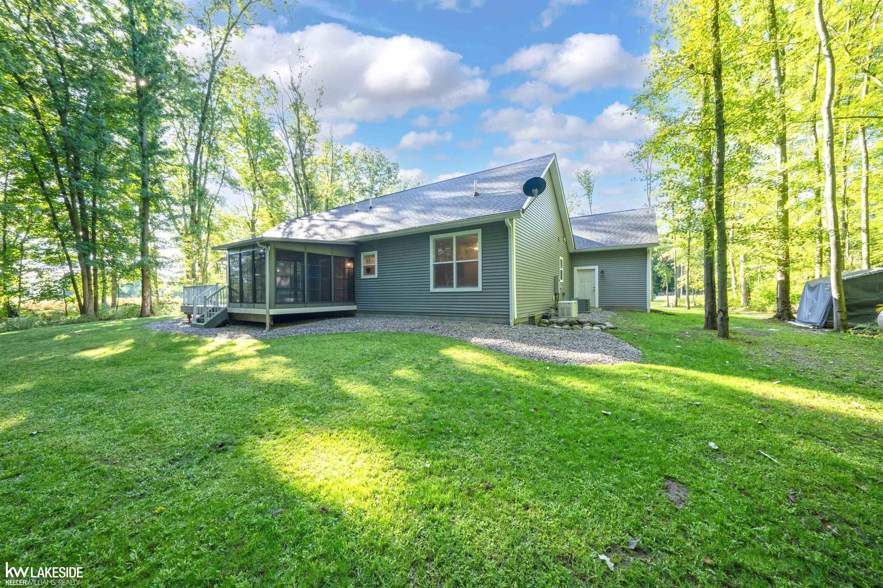 17217 Bordman Road Allenton, MI 48002 - Photo 11 of 45