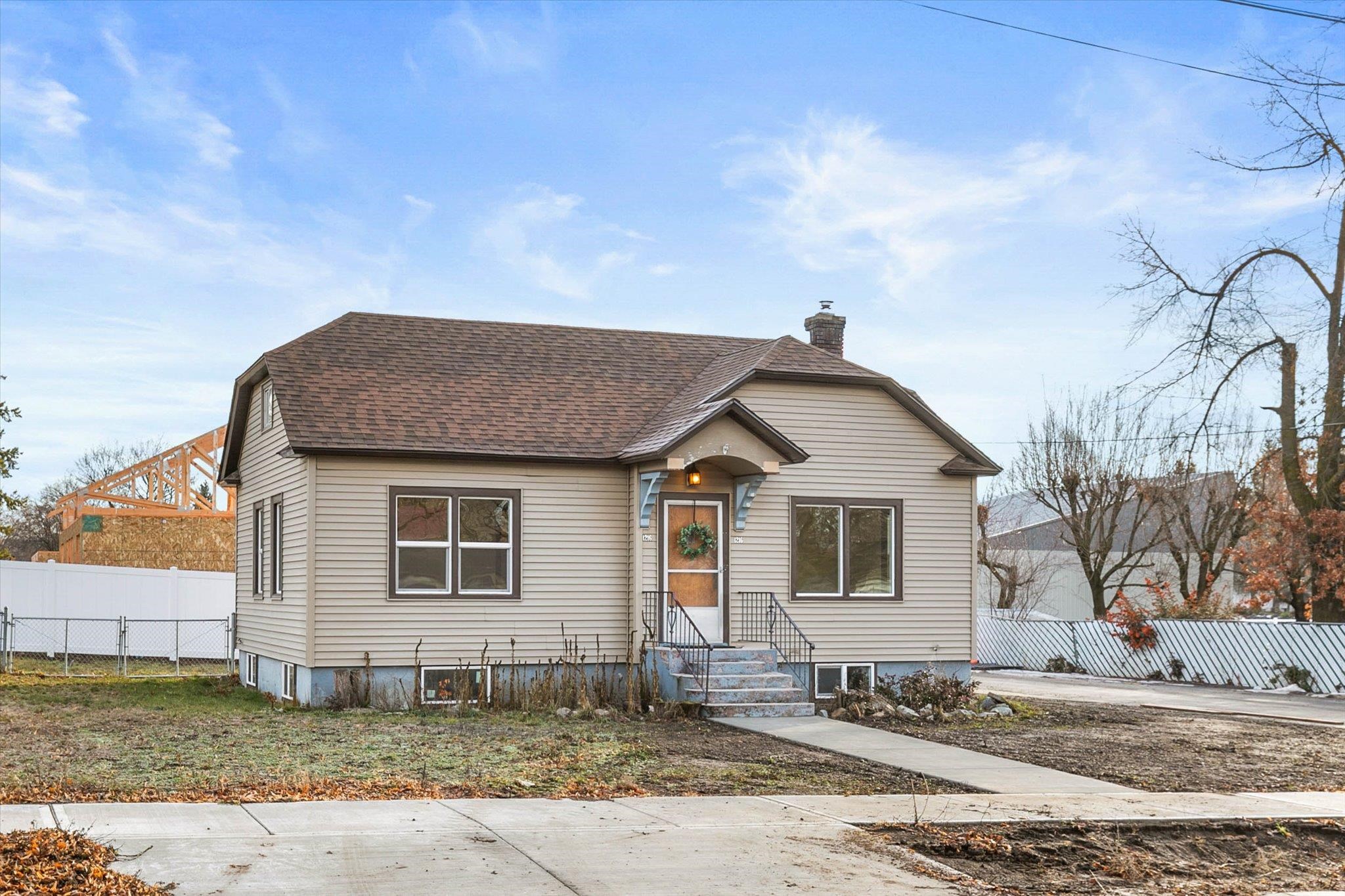 1216 North Woodruff Road Spokane Valley, WA 99206 - Photo 2 of 17