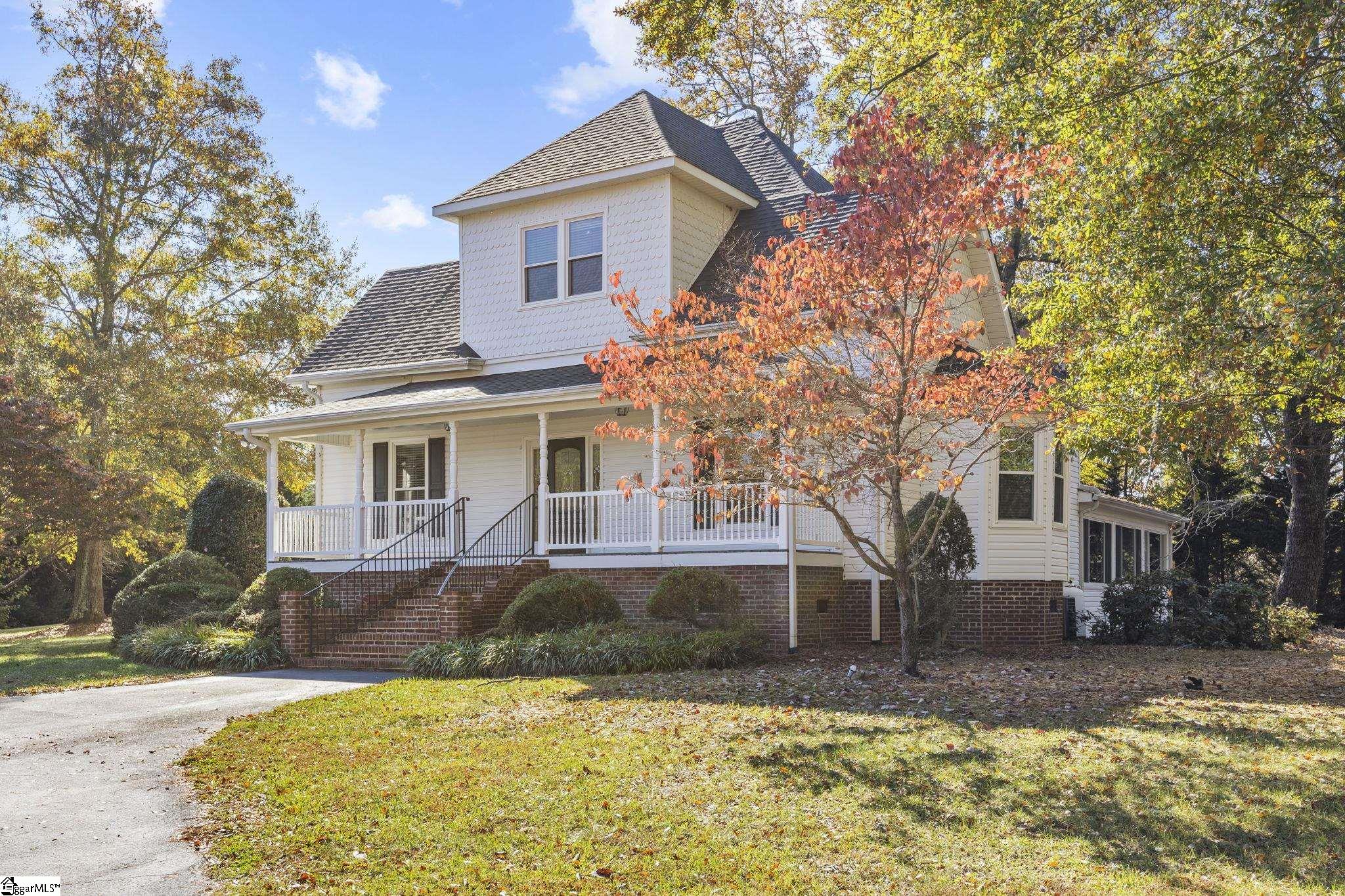 100 Old Locust Hill Road Taylors, SC 29687 - Photo 1 of 36