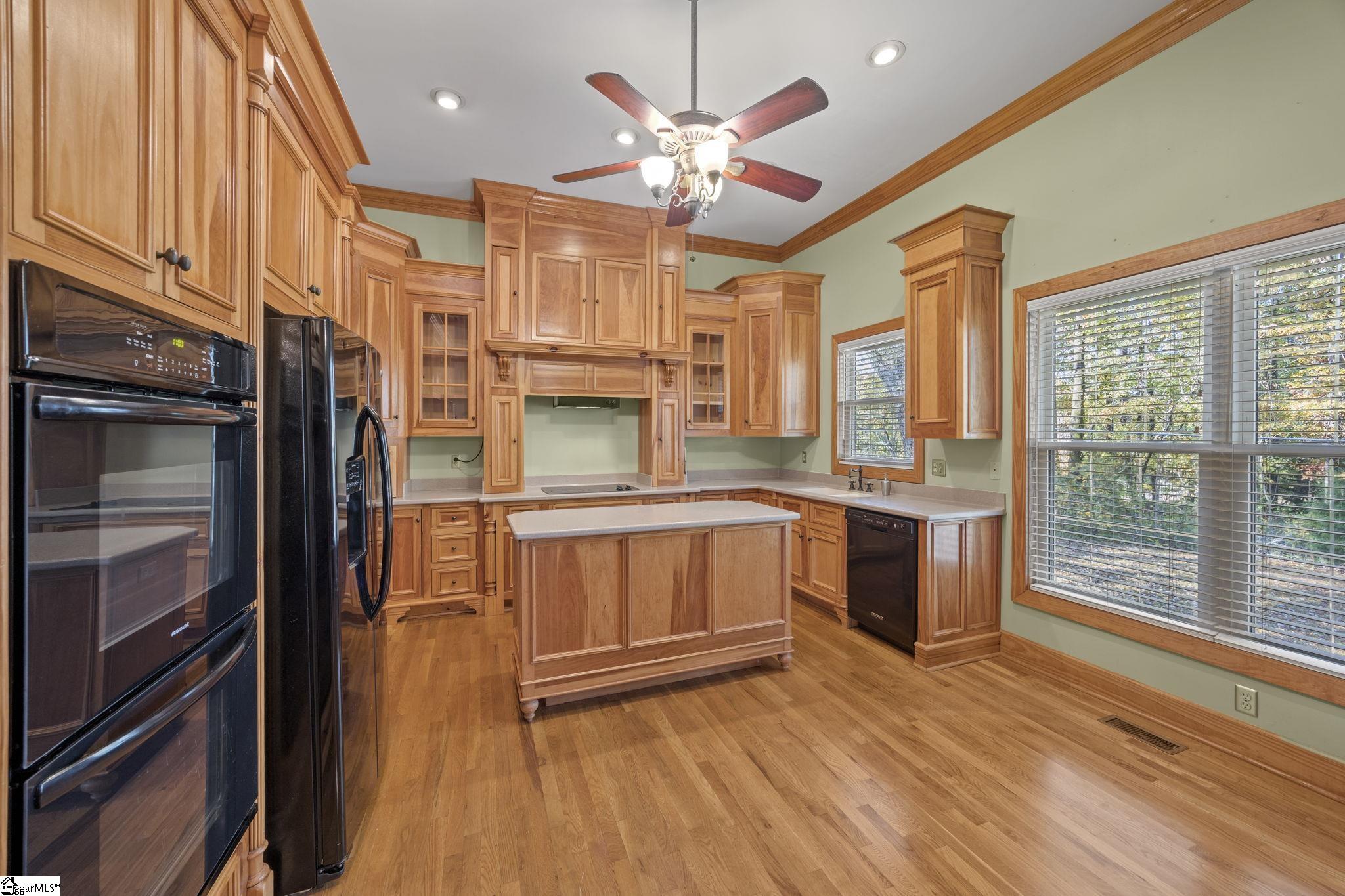 100 Old Locust Hill Road Taylors, SC 29687 - Photo 11 of 36