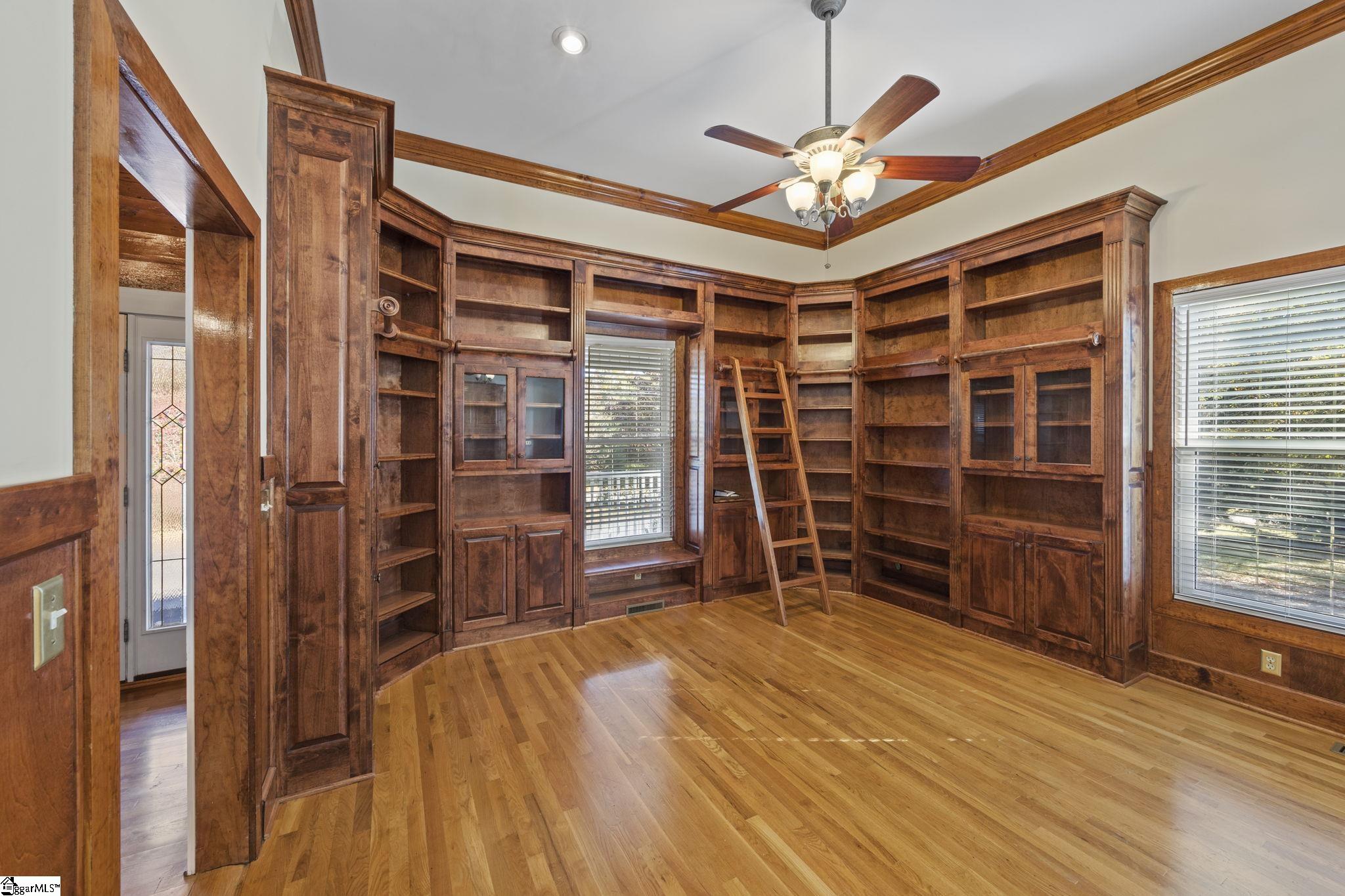 100 Old Locust Hill Road Taylors, SC 29687 - Photo 10 of 36