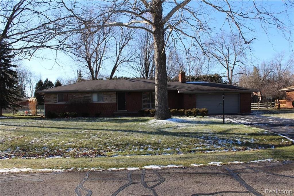 28391 Bay Tree Road Farmington Hills, MI 48334 - Photo 1 of 74
