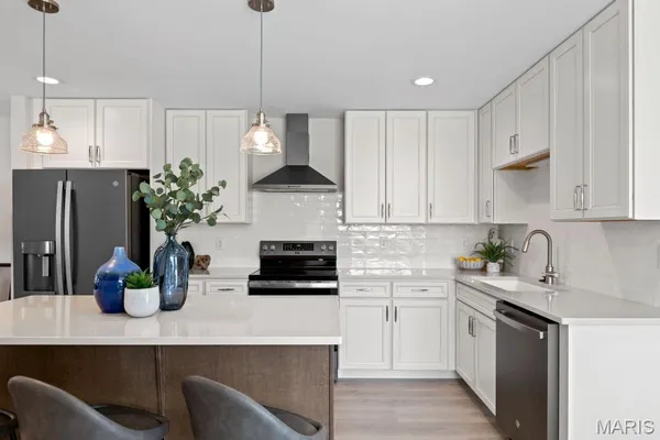 $244,900 | 2 Georgetown At Harvest Townhom, Wentzville, MO 63385