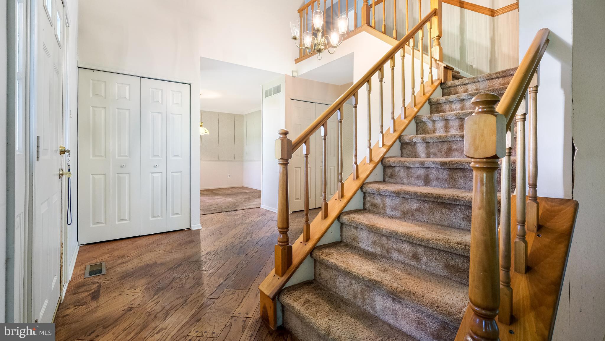 65 Meetinghouse Road Doylestown, PA 18901 - Photo 6 of 27 Turn Staircase