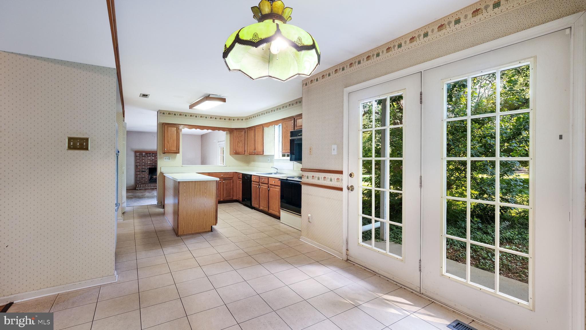 65 Meetinghouse Road Doylestown, PA 18901 - Photo 10 of 27 Eat-In Kitchen