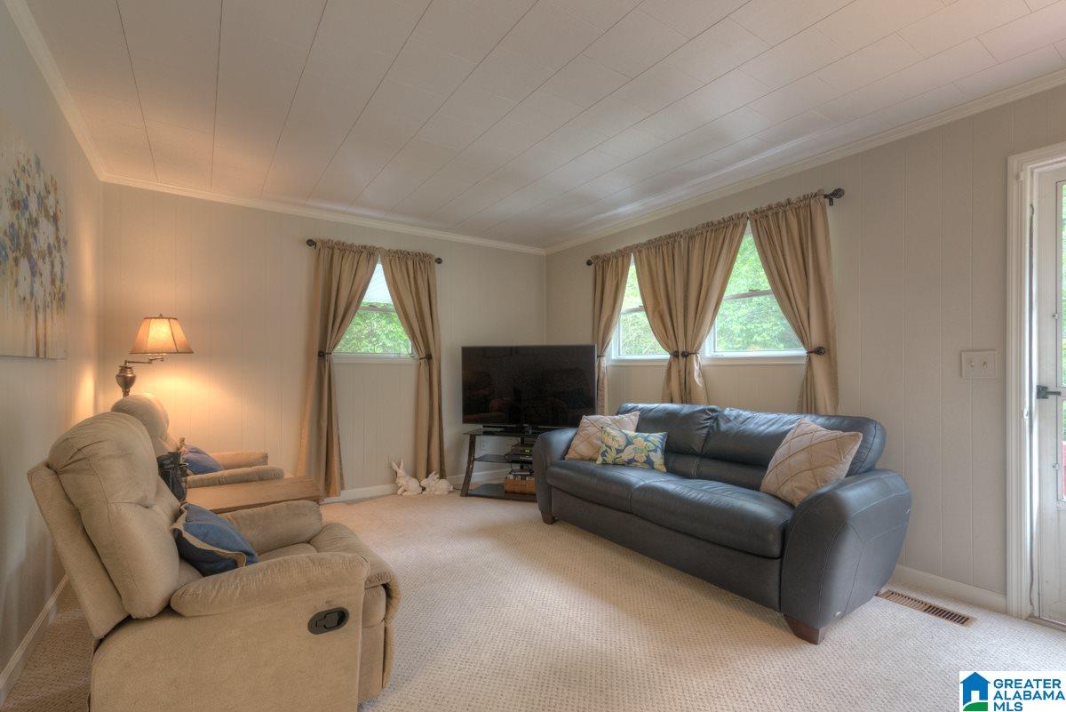 321 Garden Hill Road Gardendale, AL 35071 - Photo 2 of 25