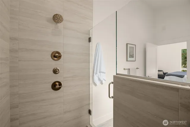 $2,565,000 | 7335 & 7335b 21st Avenue Northeast, Seattle, WA 98115