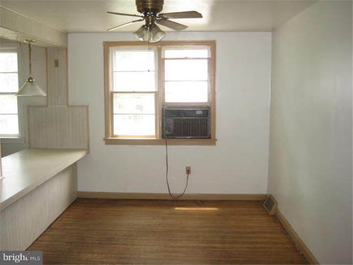 2881 Cushing Road Camden, NJ 08104 - Photo 3 of 10
