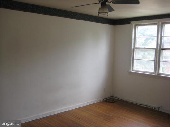 2881 Cushing Road Camden, NJ 08104 - Photo 7 of 10