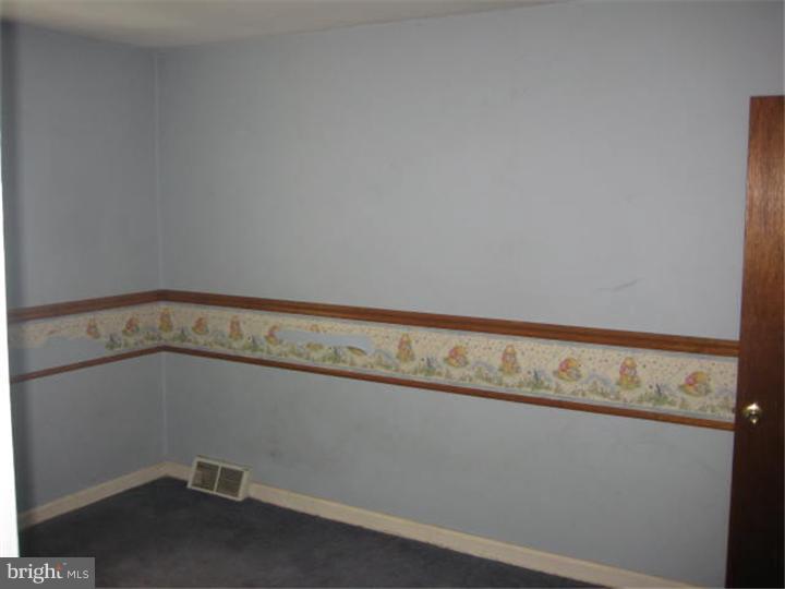 2881 Cushing Road Camden, NJ 08104 - Photo 8 of 10