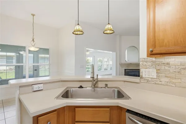 $450,000 | 3333 Site To See Avenue, Eustis, FL 32726