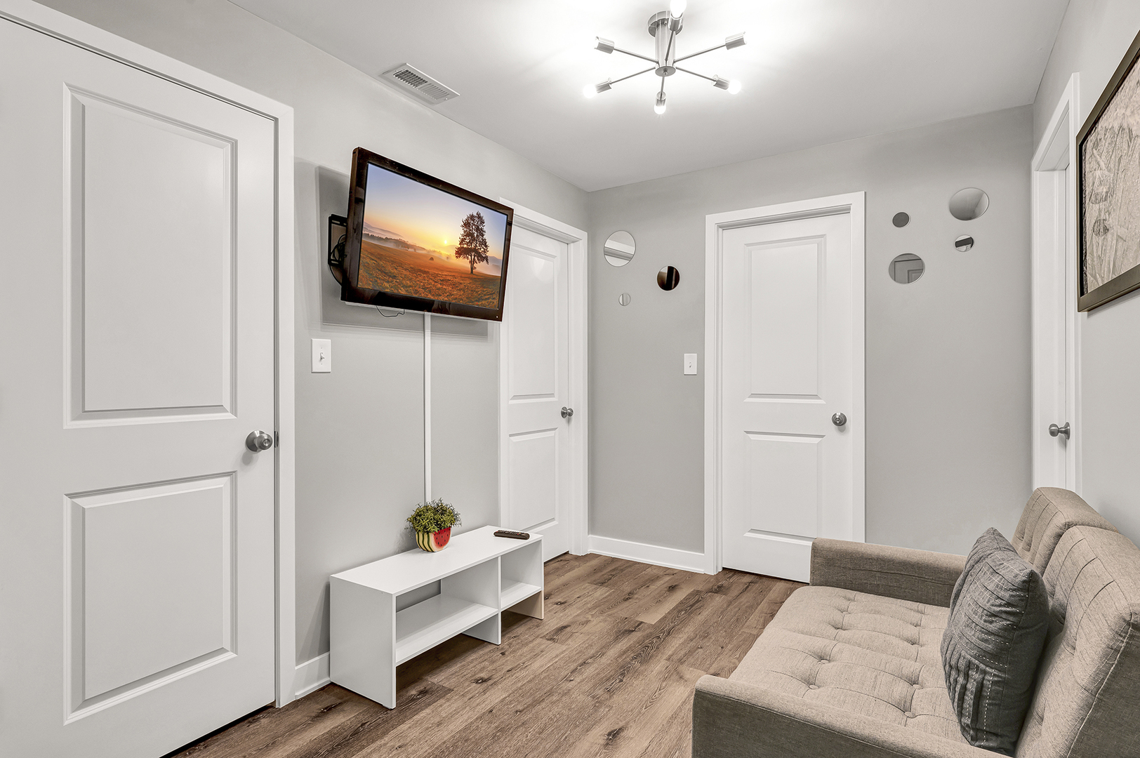 2440 West 24th Place, Unit 1F Chicago, IL 60608 - Photo 11 of 22