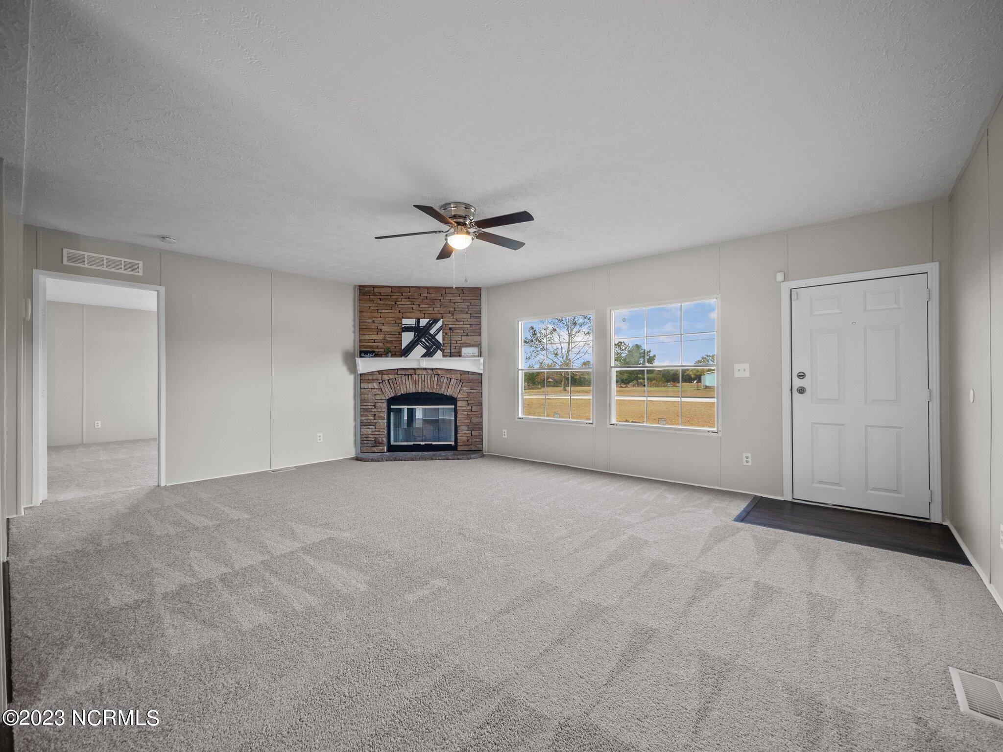 135 Reedy Lane Beulaville, NC 28518 - Photo 5 of 50 22-web-or-mls-M1B13840