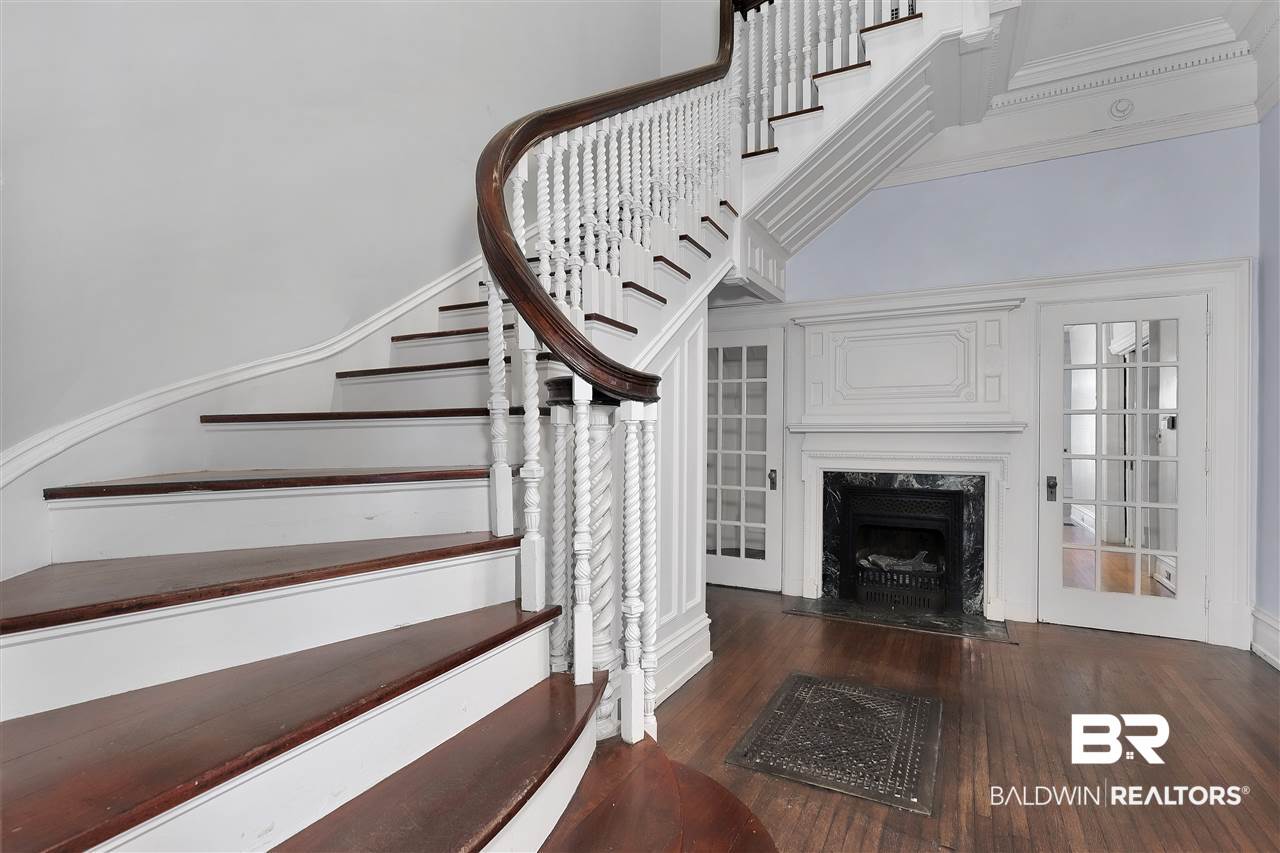 1108 Government Street Mobile, AL 36604 - Photo 19 of 49 Elegant Staircase