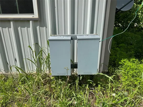 $1,600,000 | 2377 Fm 36 Street North, Celeste, TX 75423