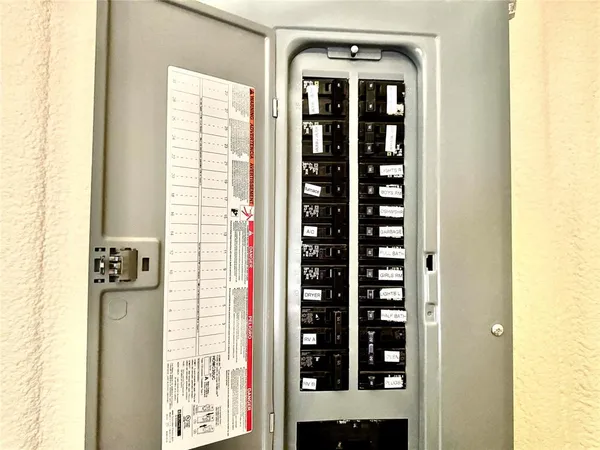 $1,600,000 | 2377 Fm 36 Street North, Celeste, TX 75423