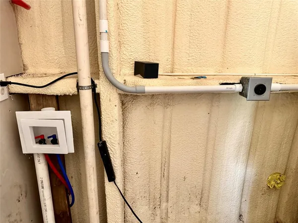 $1,600,000 | 2377 Fm 36 Street North, Celeste, TX 75423