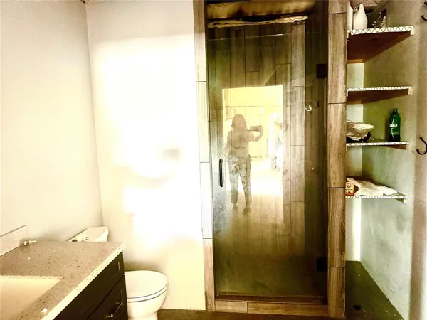 $1,600,000 | 2377 Fm 36 Street North, Celeste, TX 75423