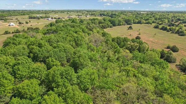 $1,600,000 | 2377 Fm 36 Street North, Celeste, TX 75423