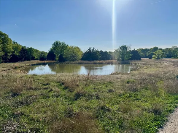 $1,600,000 | 2377 Fm 36 Street North, Celeste, TX 75423