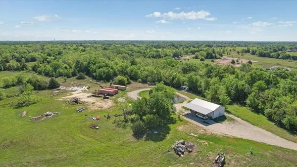 $1,600,000 | 2377 Fm 36 Street North, Celeste, TX 75423