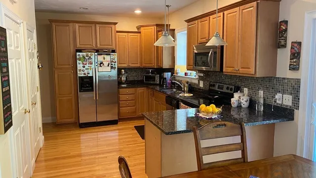 $3,400 | 73 Zain Circle, Unit 73, Milford, MA 01757