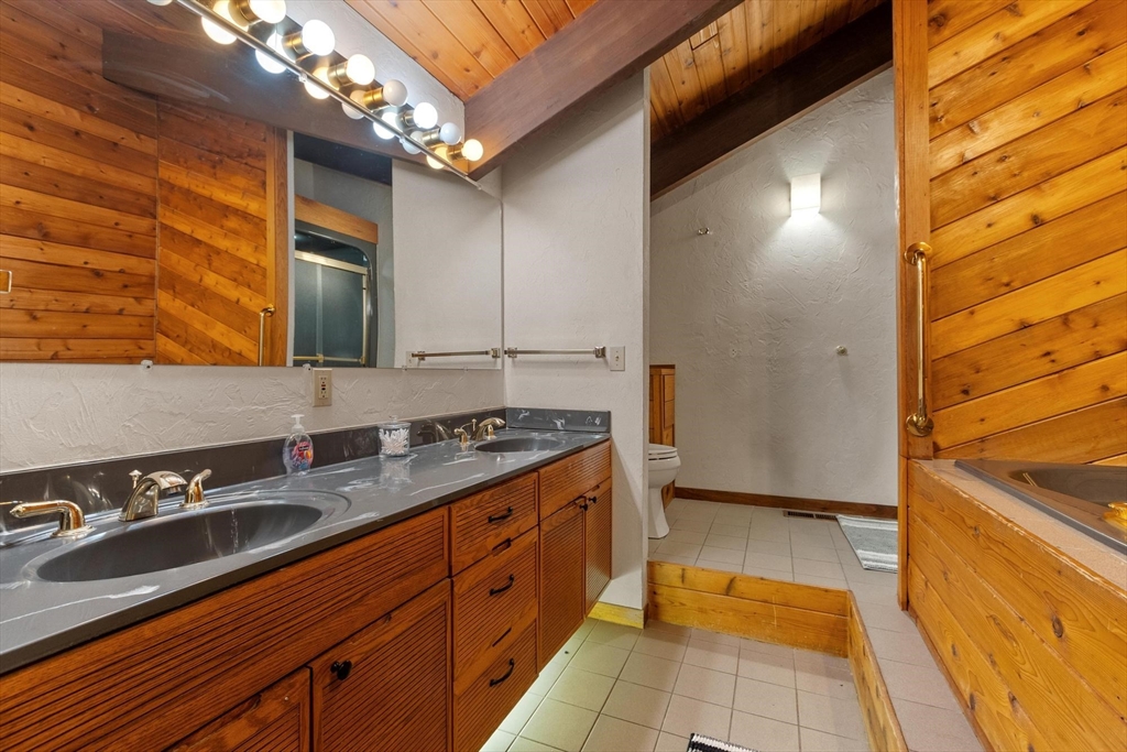 74 Perry Road Athol, MA 01364 - Photo 35 of 42